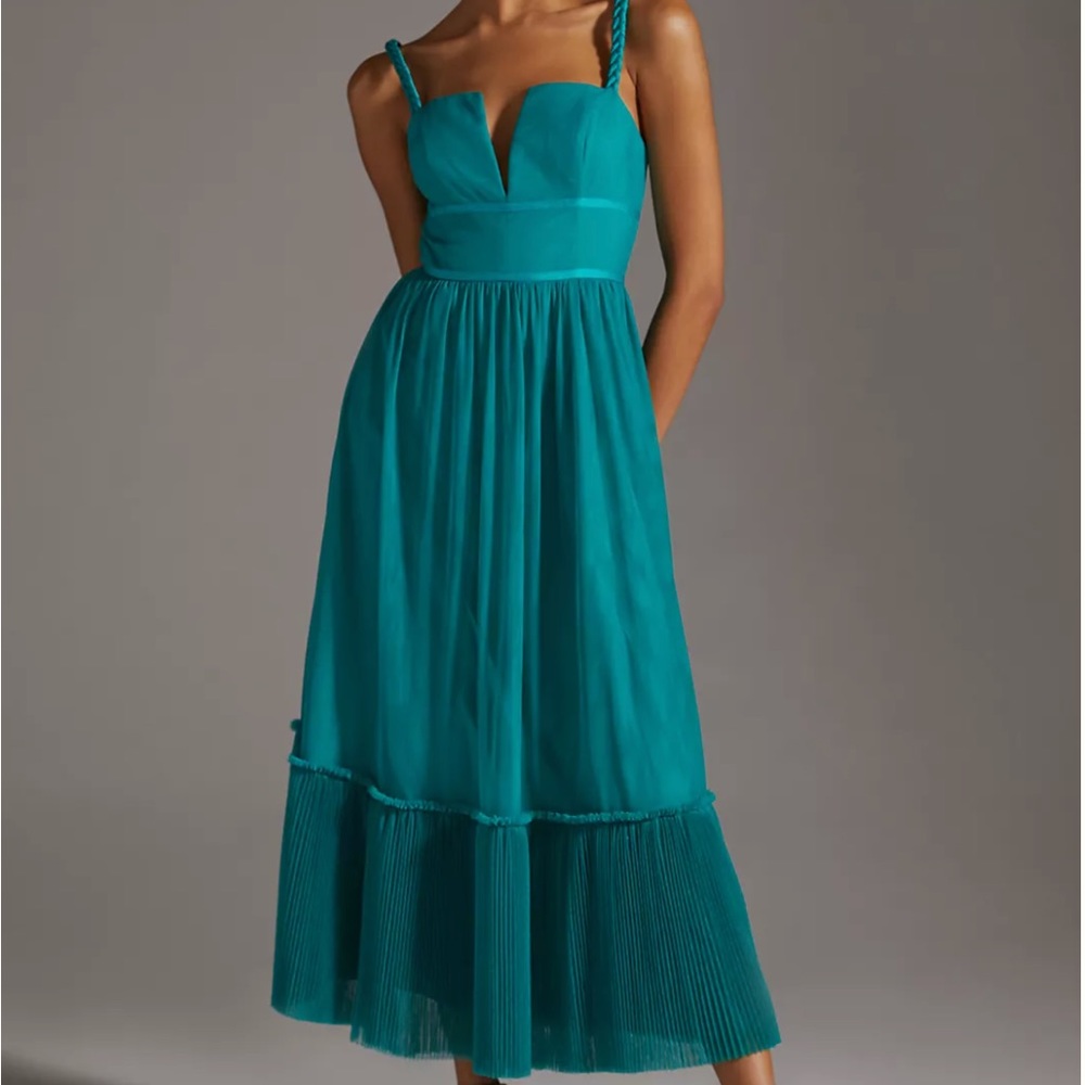 NWT HUTCH square neck tulle dress